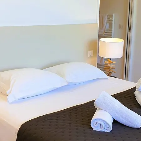 Maria 1. 12 Pers, Piscine Chauffee, 5 Min Villa