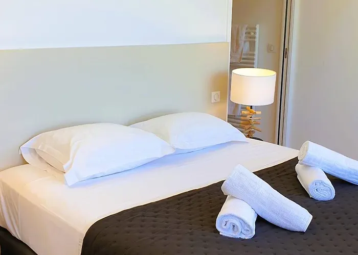 Maria 1. 12 Pers, Piscine Chauffee, 5 Min Villa